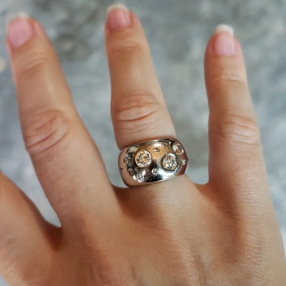 14kt white gold diamond bubble domed ring - Picture 6 of 6